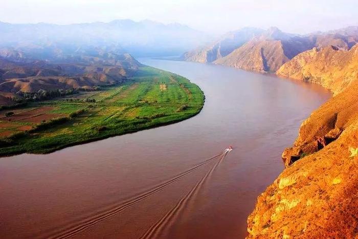 震撼！你从未见过的黄河全貌，中华民族的象征，美到超出想象！