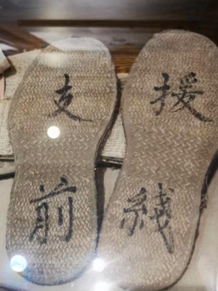 《中国出了个毛泽东》第二季编导手记：85岁老人回忆“我家为主席做双鞋”
