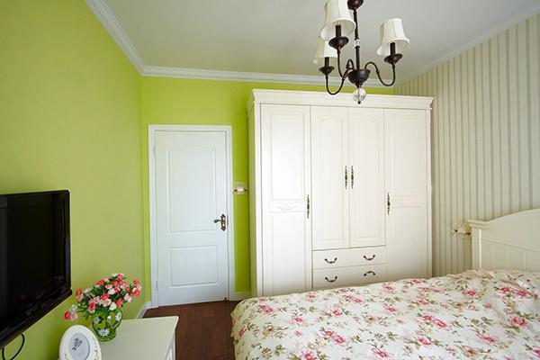 卧室门用啥颜色风水好 卧室门的颜色风水禁忌