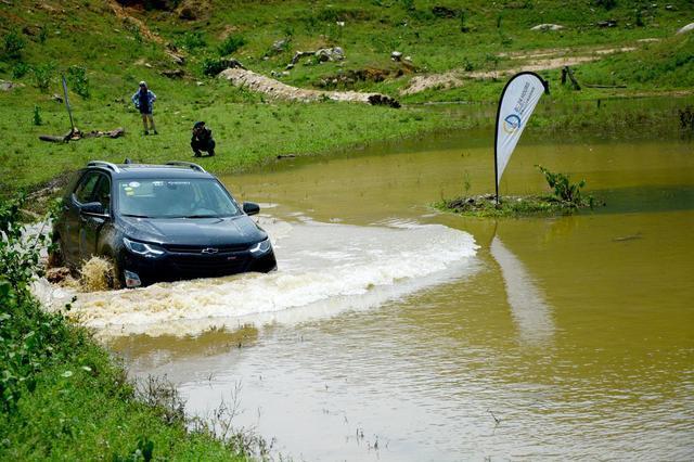 试驾｜热带丛林、深海解密，雪佛兰探界者如何诠释运动基因？