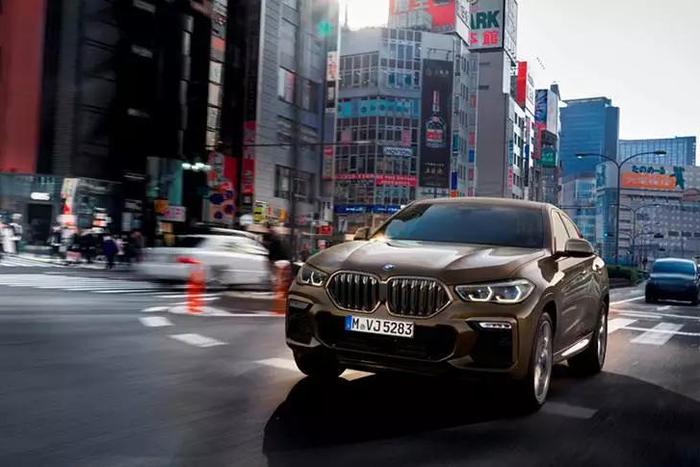 车评 |“西装暴徒”2020款全新第三代BMW X6，有何看点？