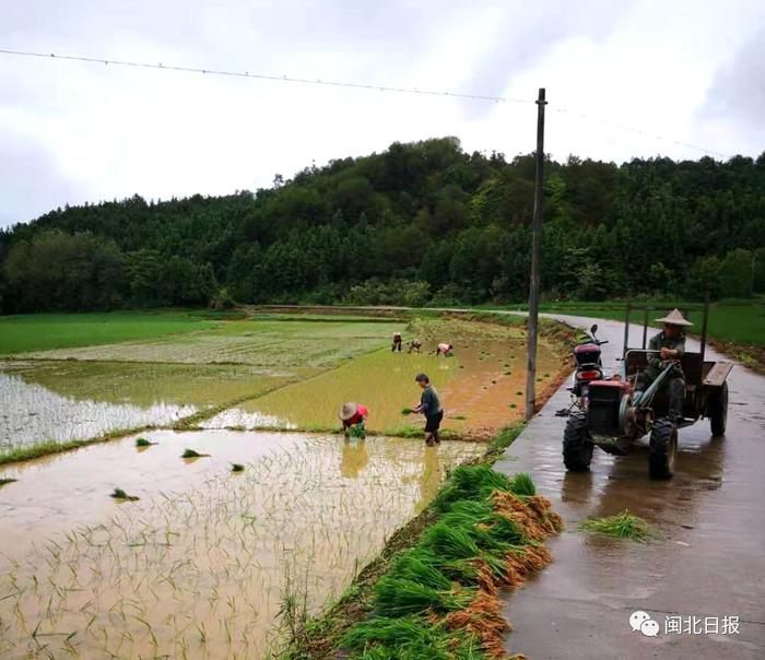 福建破58年降水记录！暴雨中，他们是最美风景！