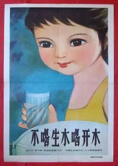 外国人热议，为啥中国人爱喝热水？答案出人意料