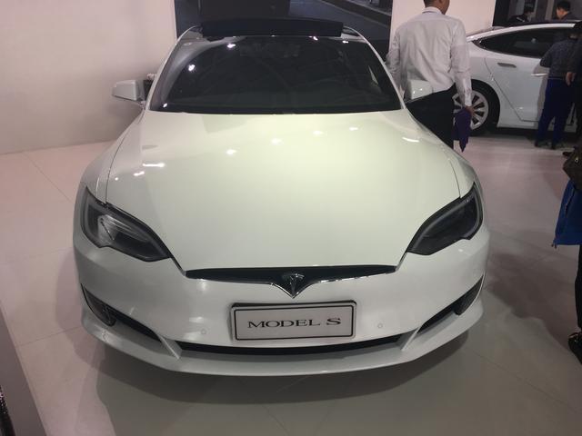 二手特斯拉Model S与全新特斯拉Model 3，你会选择谁？