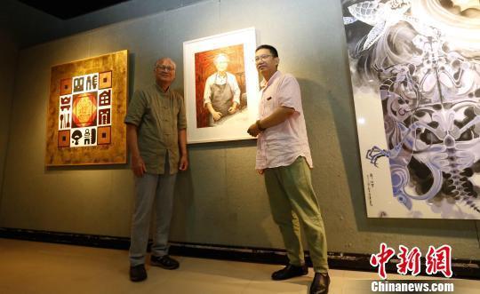 台湾师范大学、华侨大学作品交流展在台北举办