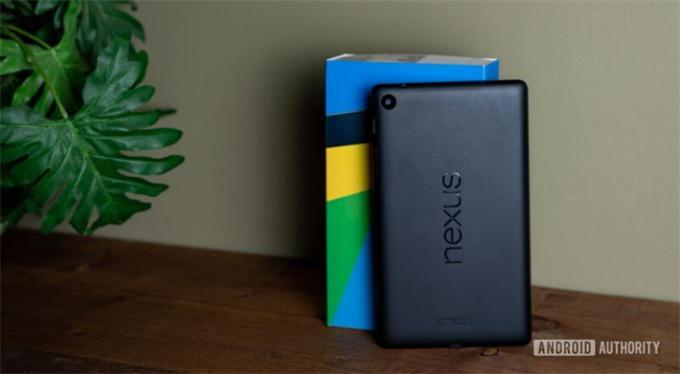 Nexus 7诞生7周年了，Android平板电脑为什么落败于iPad之手？