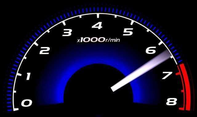 汽车转速表有什么用？你开车时看转速表吗？