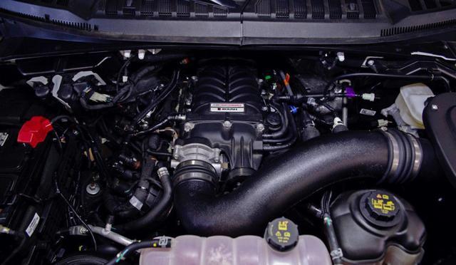 全球最快“皮卡”亮相，配5.0升V8引擎，百公里加速仅需3.9秒！