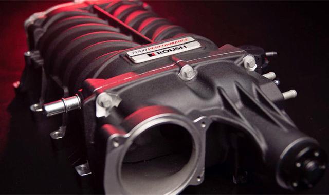 全球最快“皮卡”亮相，配5.0升V8引擎，百公里加速仅需3.9秒！