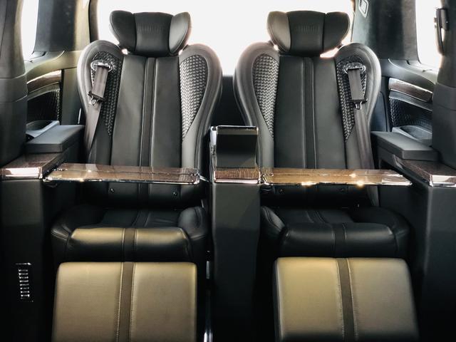 国内唯一 媲美头等舱的超级VIP保姆车 5.7米 丰田“埃尔法L57”