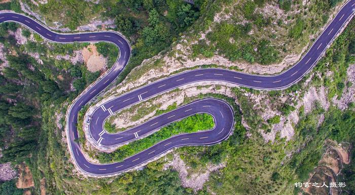 咱泰山隔壁又添一道靓丽风景——极速漂移路段，刺激