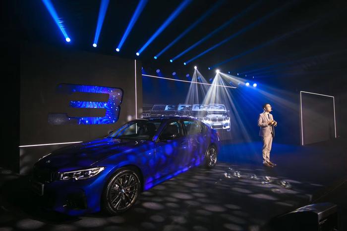 运动精神不熄 全新BMW 3系南京上市