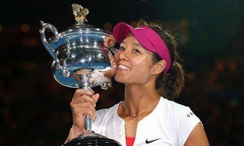 亚洲第一人 李娜正式入选国际网球名人堂