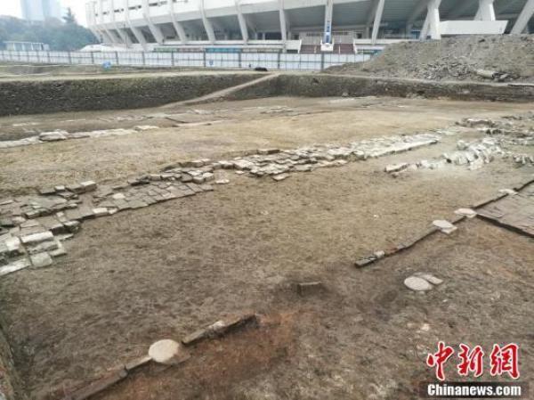 成都蜀王府遗址出土瓷器残片超万件