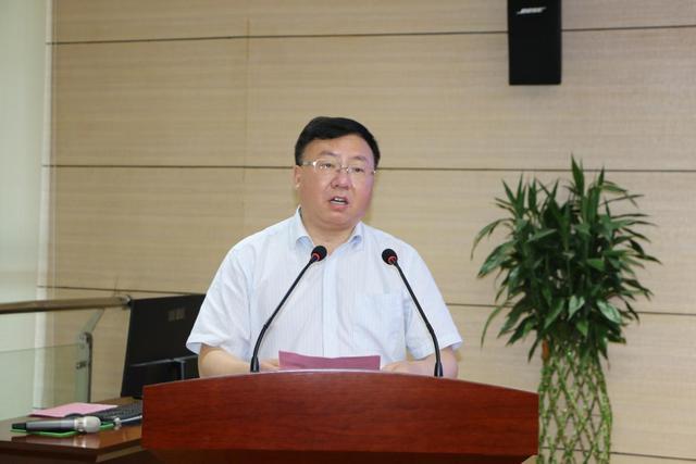 陕西省核工业二一五医院与新兴纺织工业园管委会签署战略合作协议