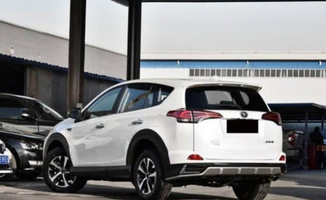 2020款丰田RAV4荣放发布！霸气不输路虎，要被疯抢的节奏