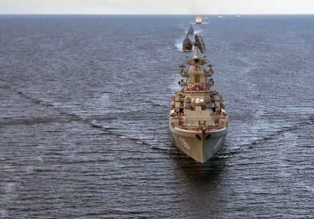 世界最大的巡洋舰采用核动力驱动