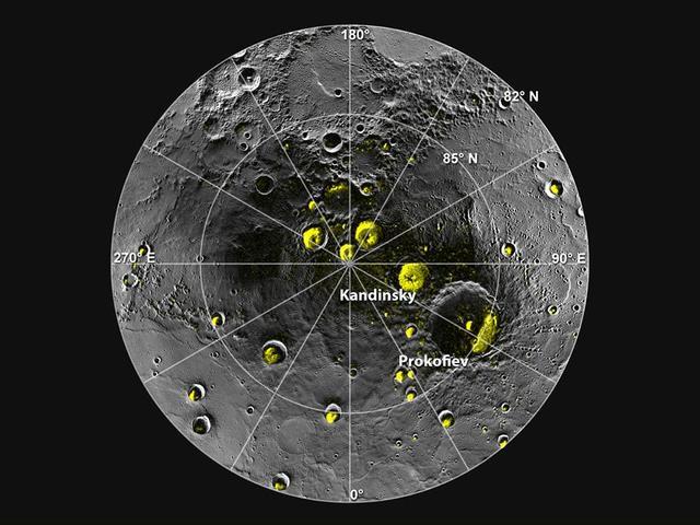 水星陨石坑对比发现：月球上的水可能比想象的多得多