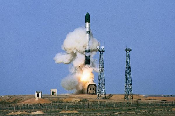 中美俄洲际导弹试射成功率对比：美国68%，俄97%，中国是多少
