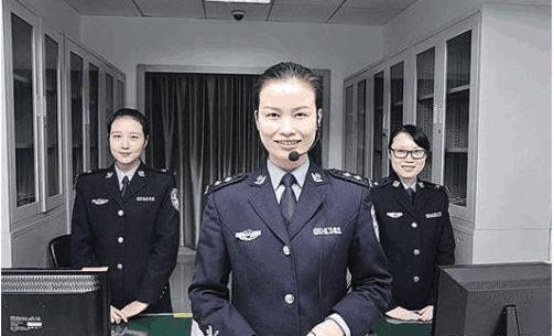 “文职警察”和“正式警察”有何区别？