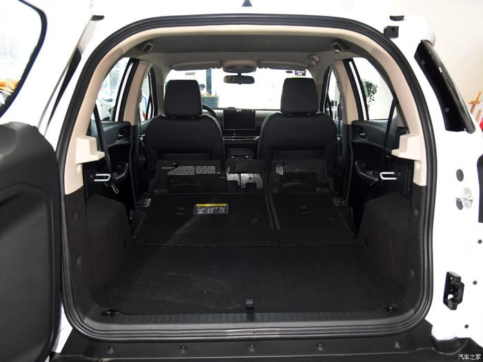 比亚迪S2正式上市，十万级纯电SUV，竞争北汽EC5