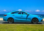 最不该被冷门的国产车，颜值比马自达3还帅，价格亲民就是卖不动