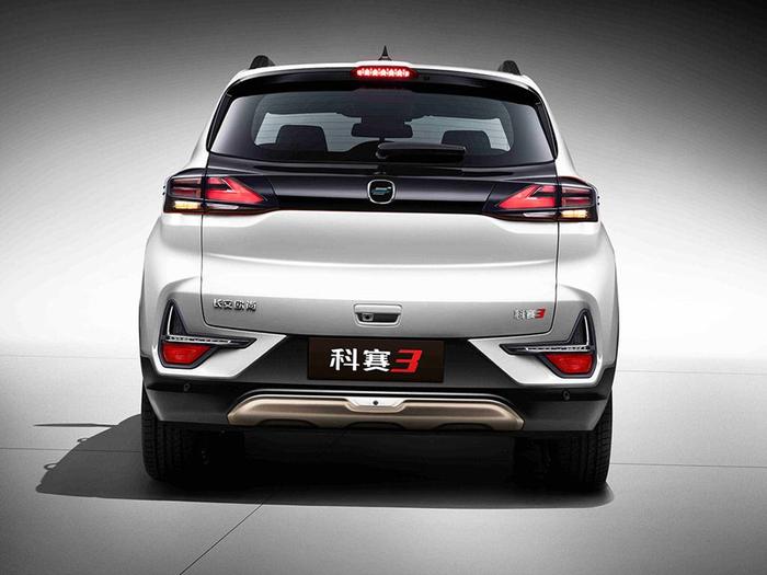 长安欧尚科赛3正式上市，售5.99万元起，定位小型SUV