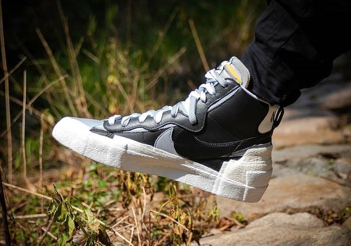 Nike x sacai shop blazer mid 黑/wolf grey