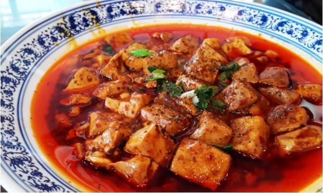 最“下饭”的五道家常菜，麻婆豆腐上榜，图四百吃不厌！