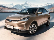 新势力造车VS传统老字号，威马EX5对比宋EV