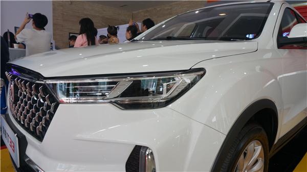 一汽奔腾T33华南区域上市 售价6.98万元-9.98万元