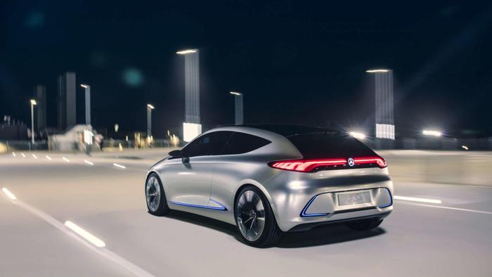 2020年正式上市，奔驰第二款量产电动车EQA透露相关规格
