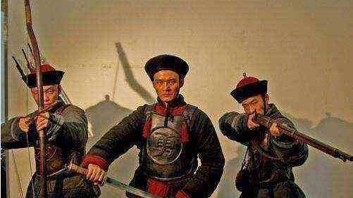 古代电视剧中常见的、清朝士兵衣服上的兵，勇，卒代表什么意思？