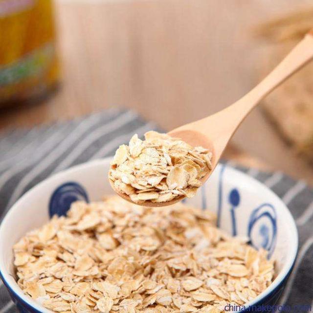 每天吃燕麦，到底增肥还是减肥？营养师教你，做一道燕麦减肥餐