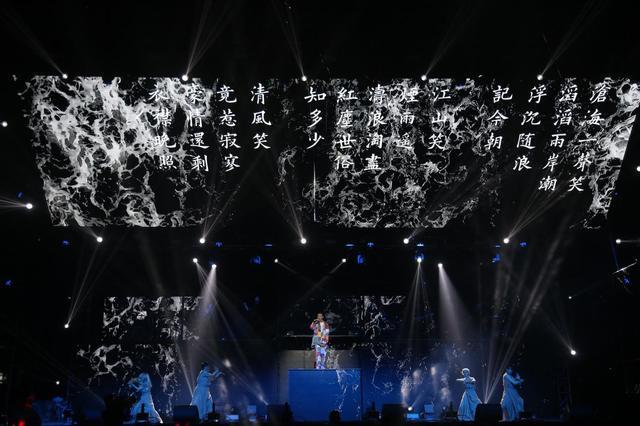 种梦传媒艺人GAI周延首次个人内地巡演上海开跑引燃全场