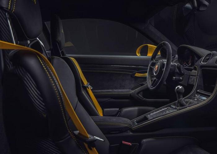 保时捷718 Cayman GT4国内外观专利图曝光，最大马力提升至420匹
