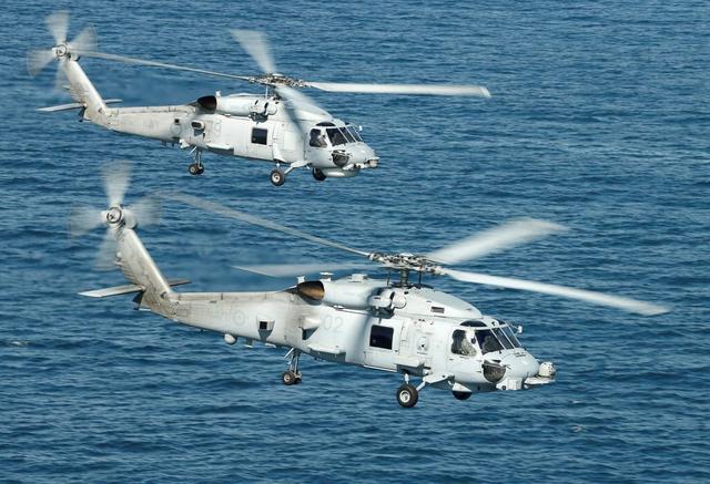 世界顶尖舰载直升机，起飞重量超10吨，可跟踪255个目标