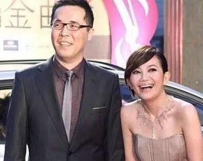 梁静茹婚后一直幸福如今却被曝离婚 疑似老公与前员工婚外情？