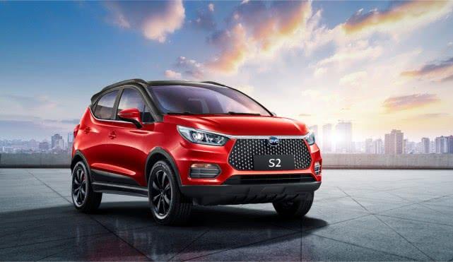 续航300km+的纯电动SUV，比亚迪S2vs北汽EX360你选谁？