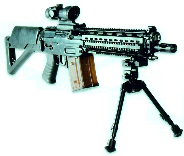 西格-绍尔SG551-2 SB突击步枪