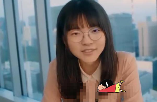 “女版faker”火了，还是日本萝莉女星，两人好像亲姐弟！