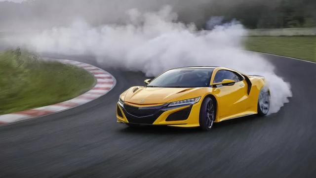 讴歌NSX 2020款车型增加了复古的黄色黄调