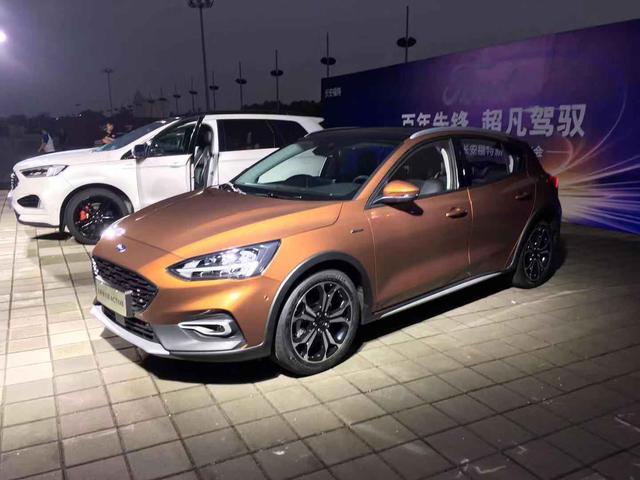 13.98万元起 城市新锐SUV——全新福特福克斯Active精彩上市