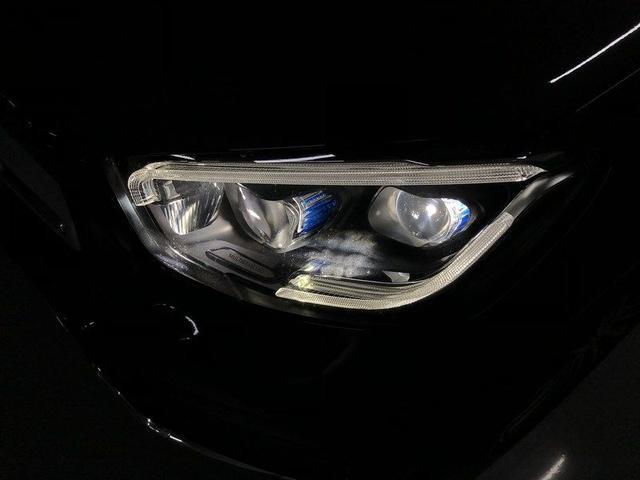 新款奔驰GLC L将于8月24日上市繁星式前脸，还配LED环绕式大灯