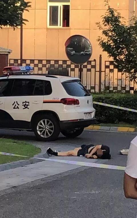 悲剧！常州溧阳世纪名城一男子坠楼身亡！