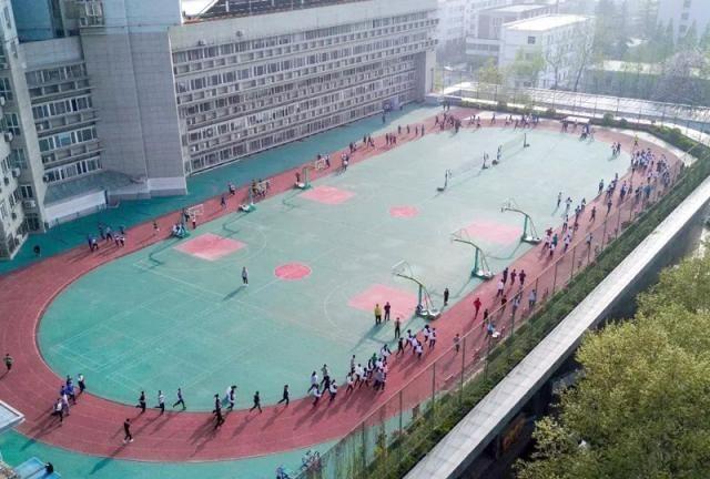 陕西高考最牛中学，2019年88人考上清华北大，媲美衡水中学