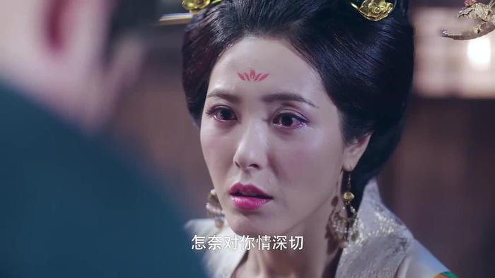 《大唐荣耀》的杨贵妃，女主角转型演母亲，《七月与安生》饰李母