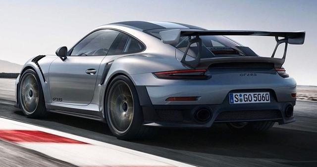 喜爱跑车的消费者来说保时捷911 GT2 RS具有着无法抗拒的吸引力