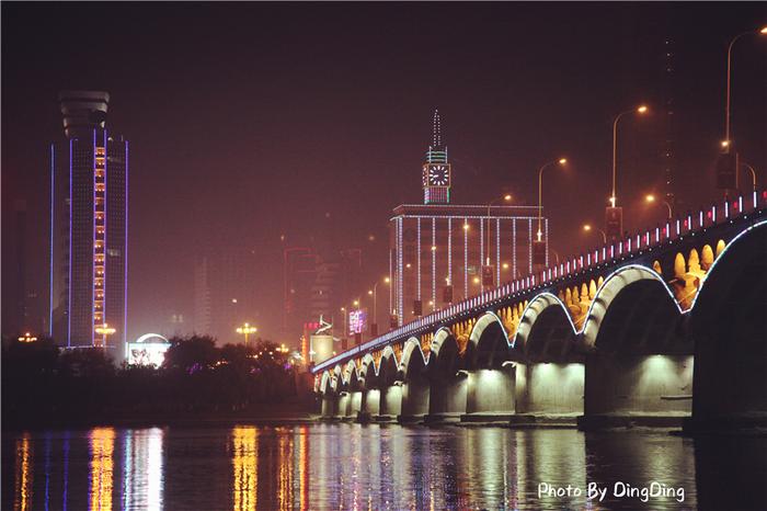 东北最美的夜景吉林松花江，不输上海外滩和成都九眼桥重庆洪崖洞