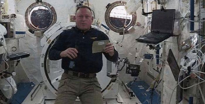 美国宇航员在空间站待了300多天，回地球后发现基因永久变异
